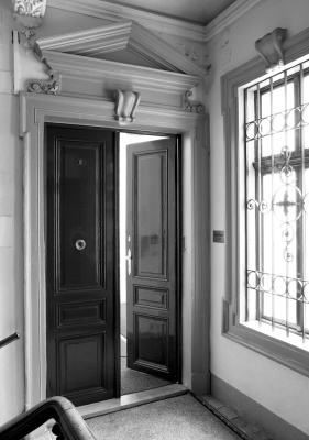 Entrance door museum (c) Sigmund Freud Privatstiftung, Photo: Florian Lierzer